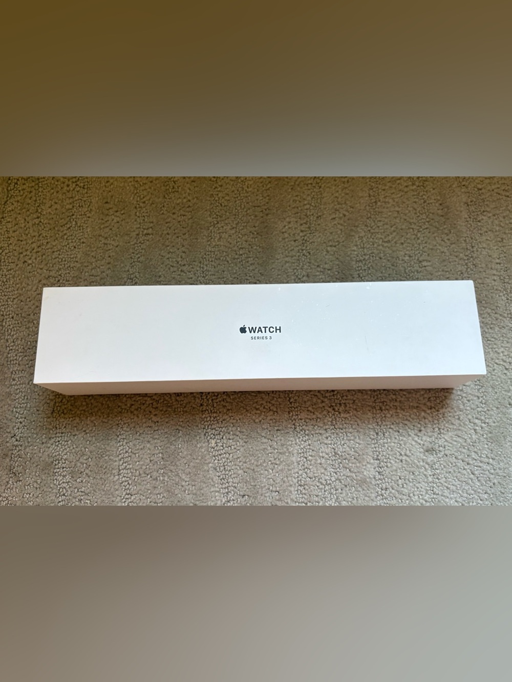 New Rose Gold Series 3 Apple Watch & Sports Band! - Picture 3 of 9